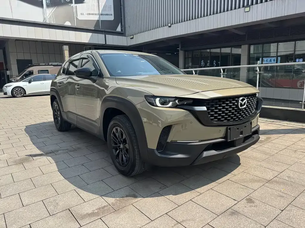 Mazda CX-50 2023 из CN, фото 5