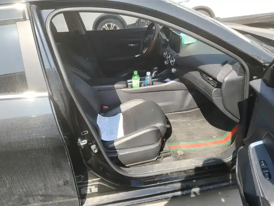 Nissan Sylphy 2022 из CN, фото 8