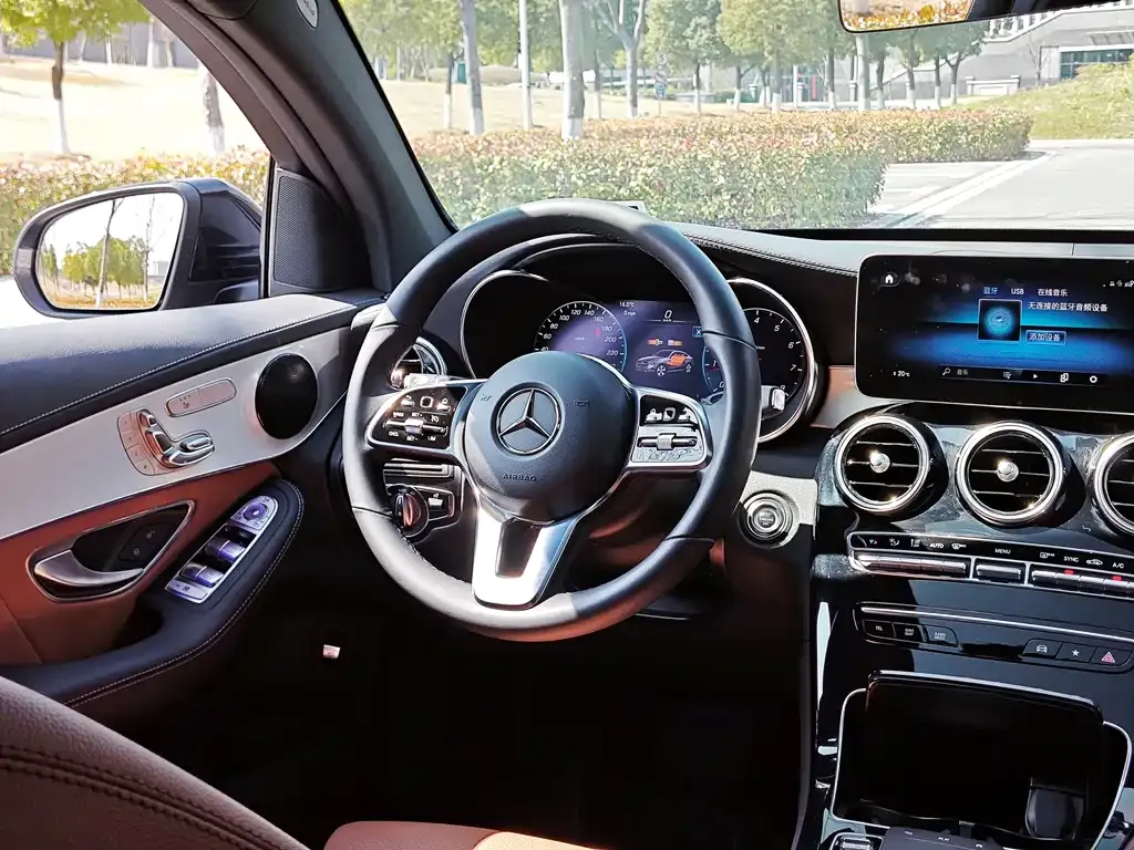 Mercedes-Benz GLC Coupe — фото 3