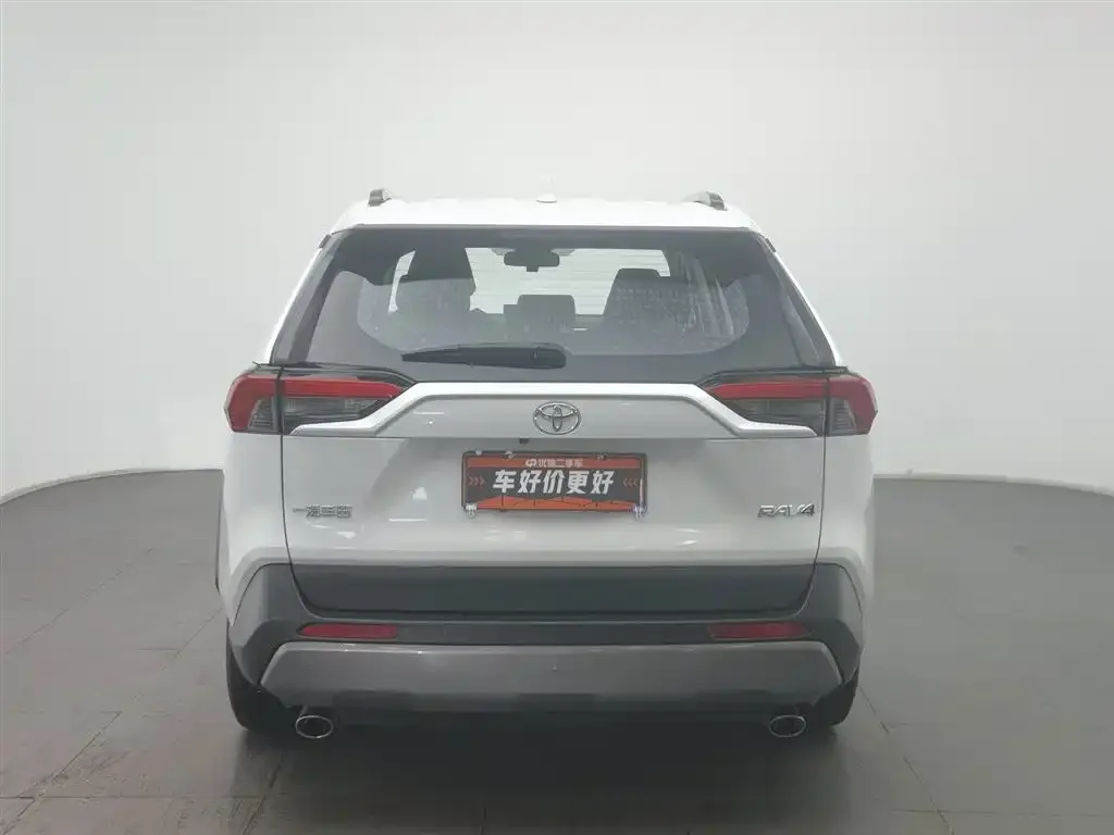 Toyota RAV4 2021 из CN, фото 2