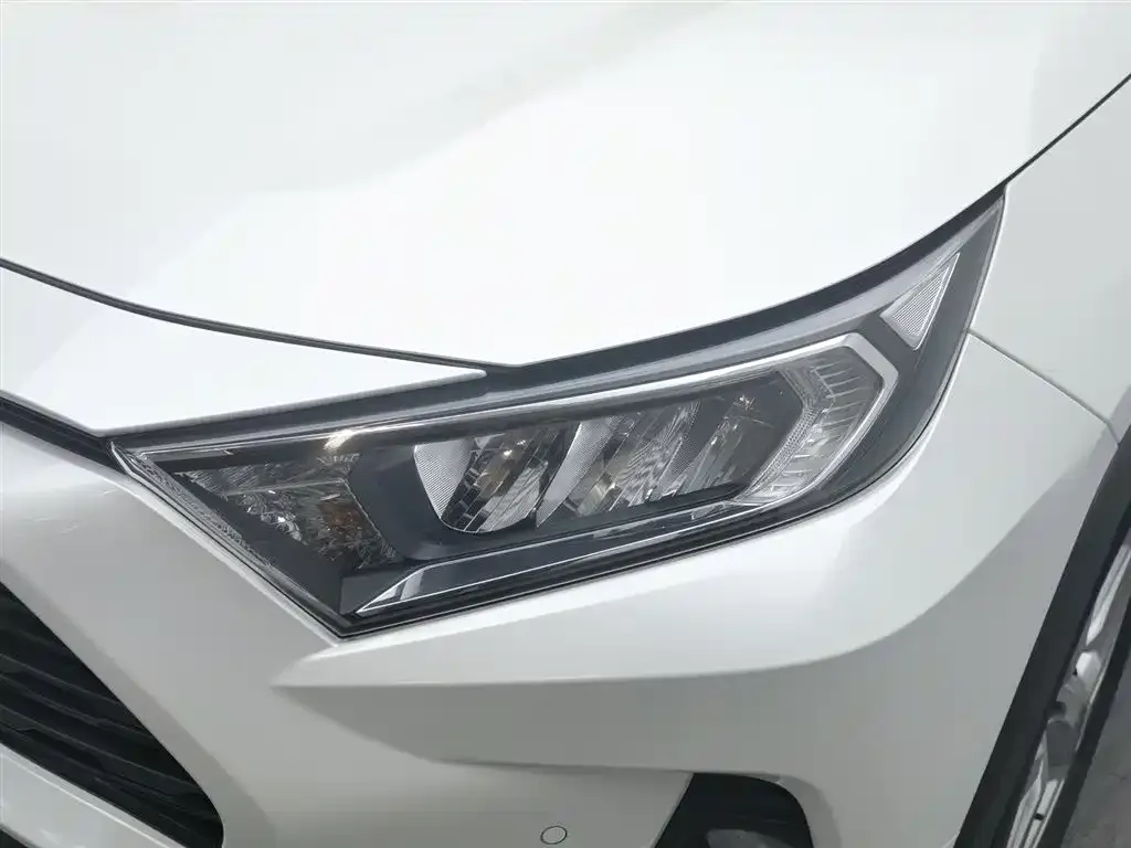 Toyota RAV4 2021 из CN, фото 7