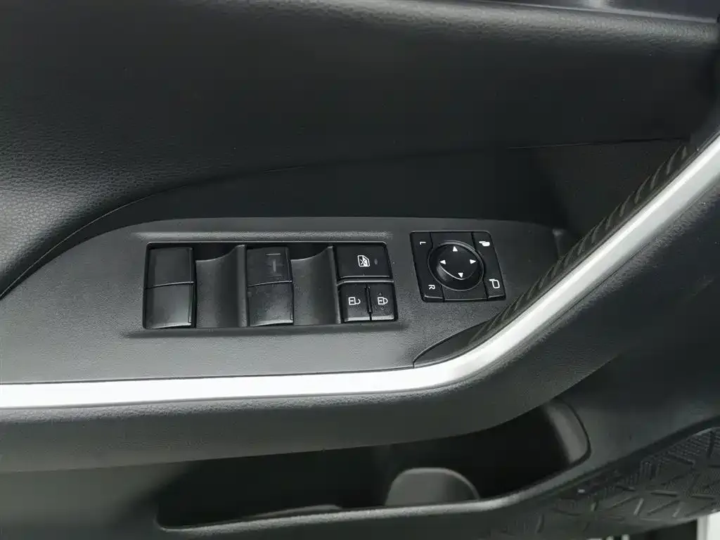 Toyota RAV4 2021 из CN, фото 10