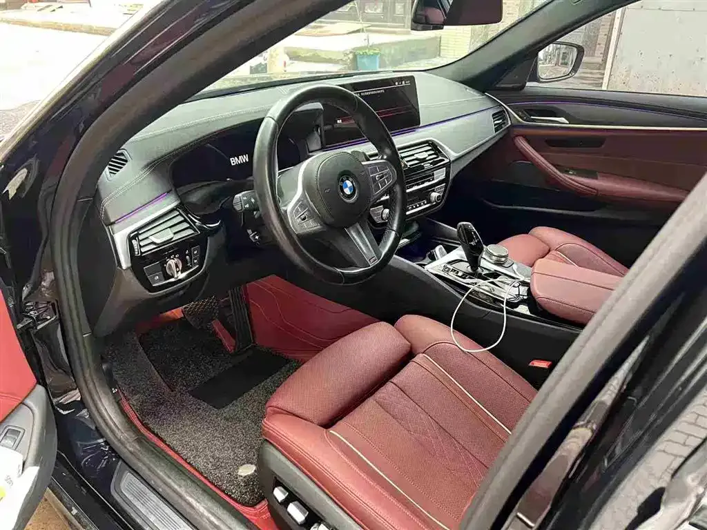 BMW 5 Series — фото 2