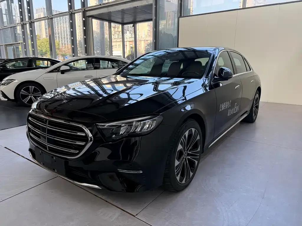 Mercedes-Benz E-Class New Energy — фото 1