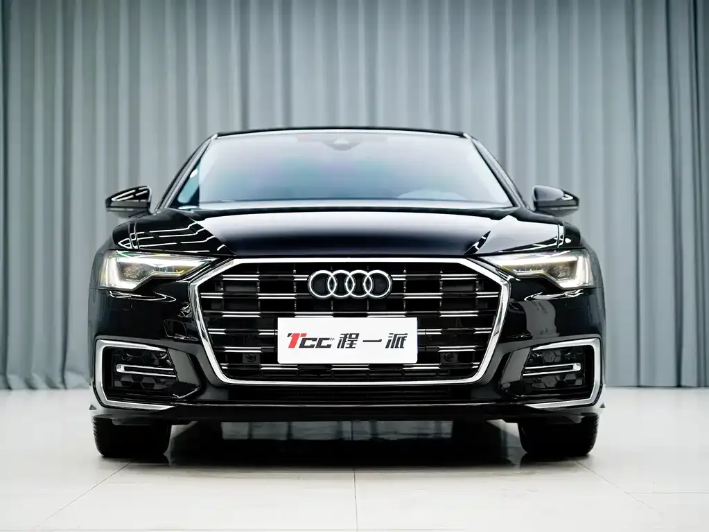 Audi A6L — фото 6