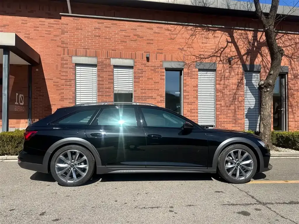 Audi A6 (Import) 2024 из CN, фото 8