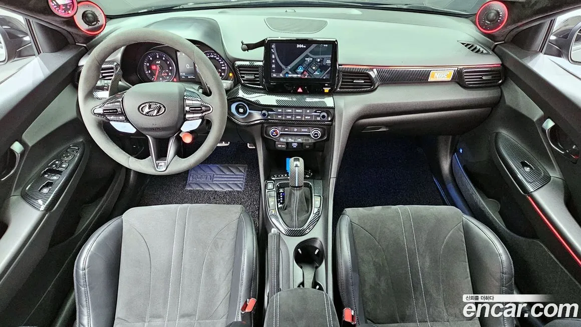 Hyundai Veloster — фото 5
