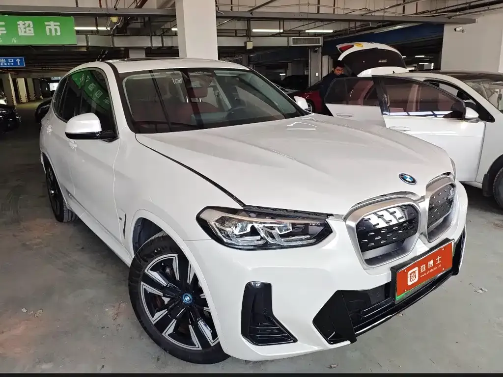BMW iX3 2022 из CN, фото 7