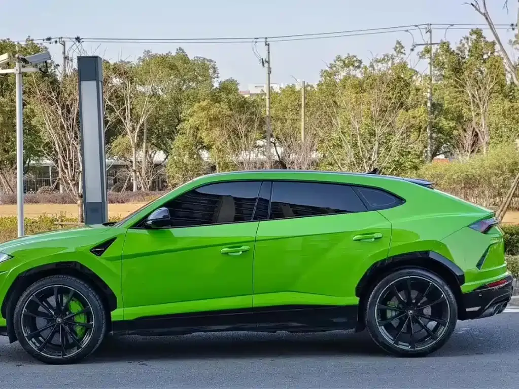 Lamborghini Urus 2021 из CN, фото 8