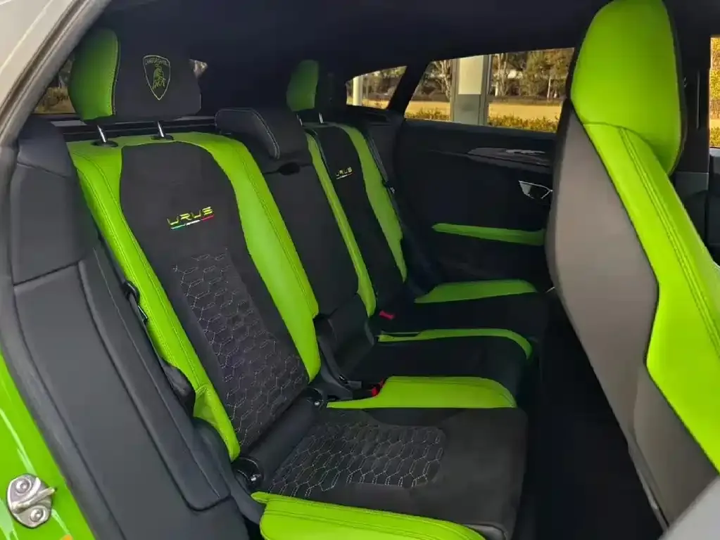Lamborghini Urus 2021 из CN, фото 2