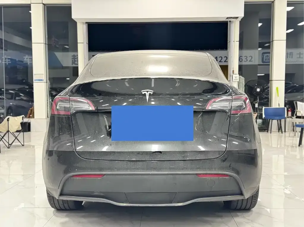 Tesla Model Y — фото 3