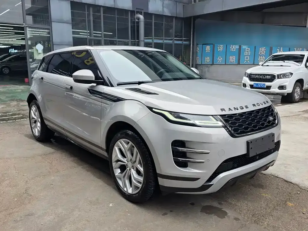 Land Rover Evoque — фото 10