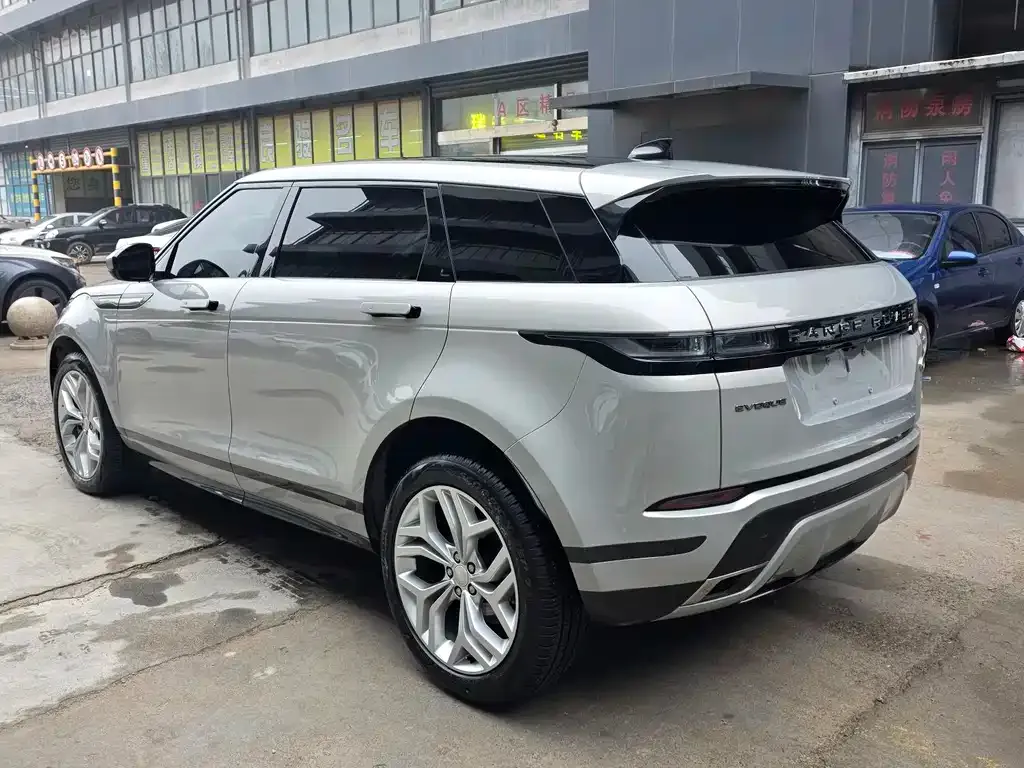 Land Rover Evoque — фото 5