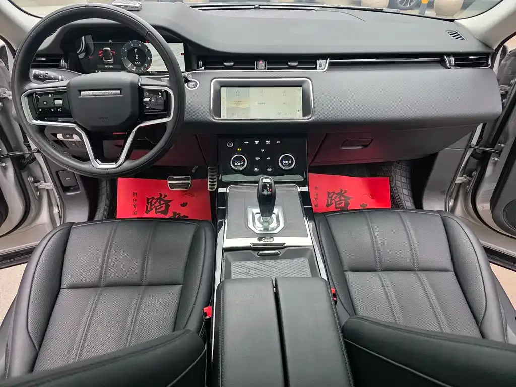 Land Rover Evoque — фото 6