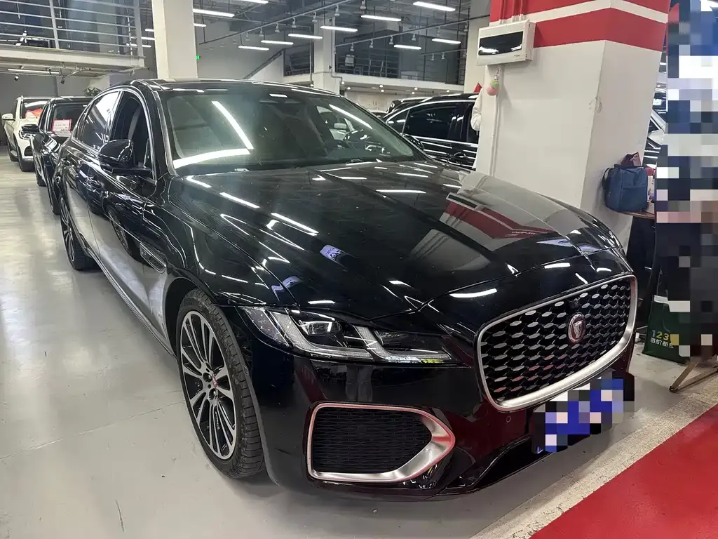 Jaguar XFL 2022 из CN, фото 5