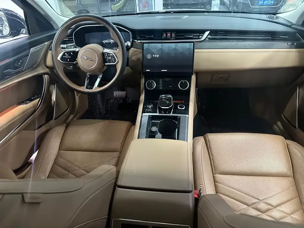 Jaguar XFL 2022 из CN, фото 7