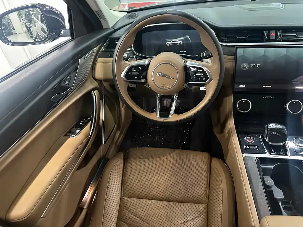 Jaguar XFL 2022 из CN, фото 4