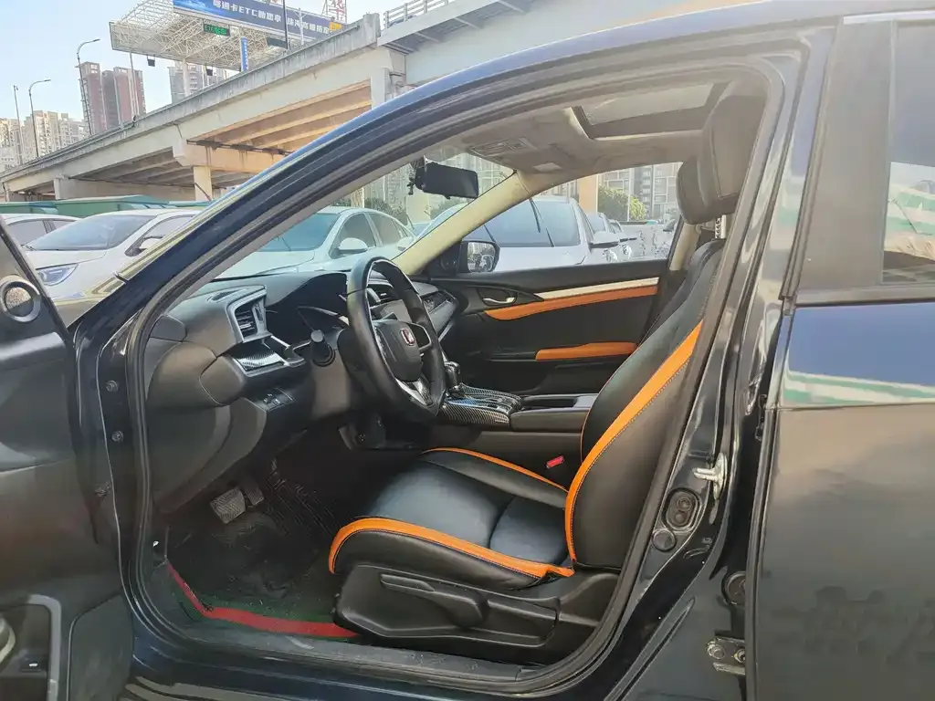Honda Civic — фото 9