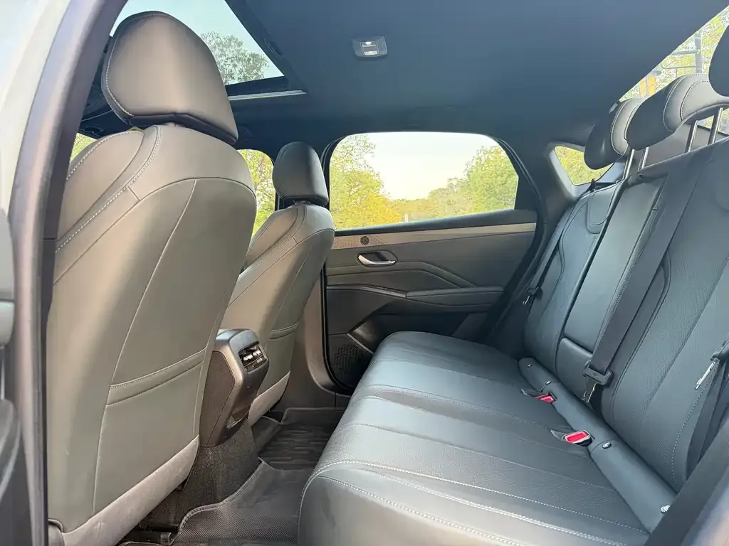 BYD Qin PLUS 2025 из CN, фото 7