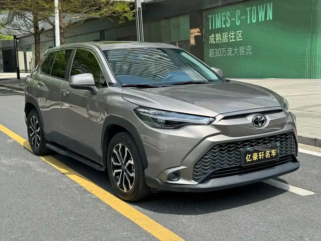 Toyota Frontlander 2024 из CN, фото 4