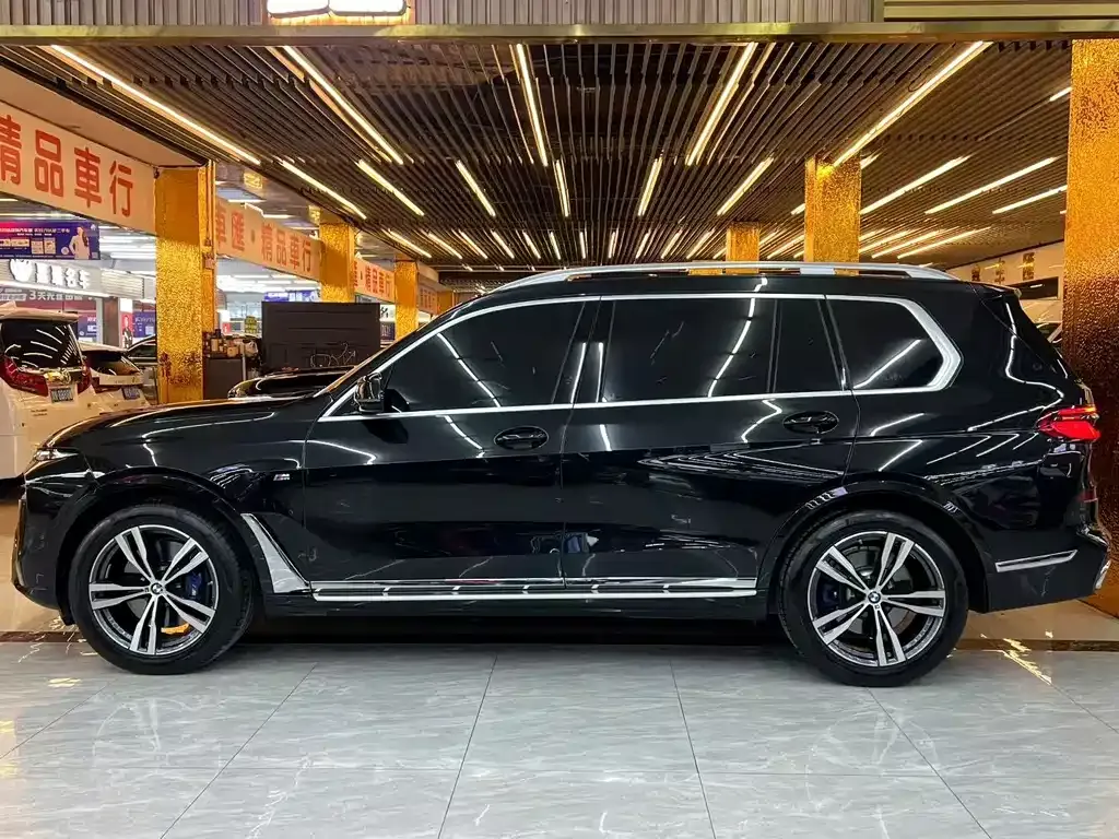 BMW X7 2024 из CN, фото 4
