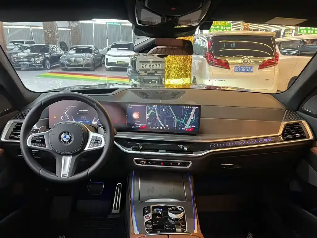 BMW X7 2024 из CN, фото 8
