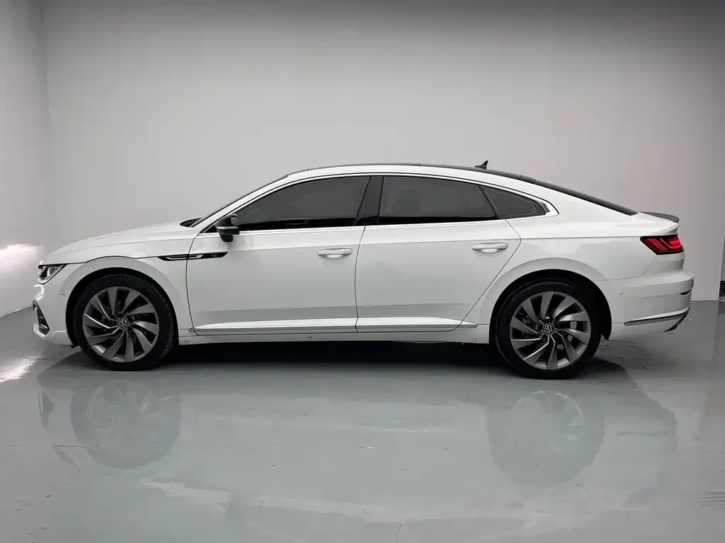 Volkswagen CC — фото 4