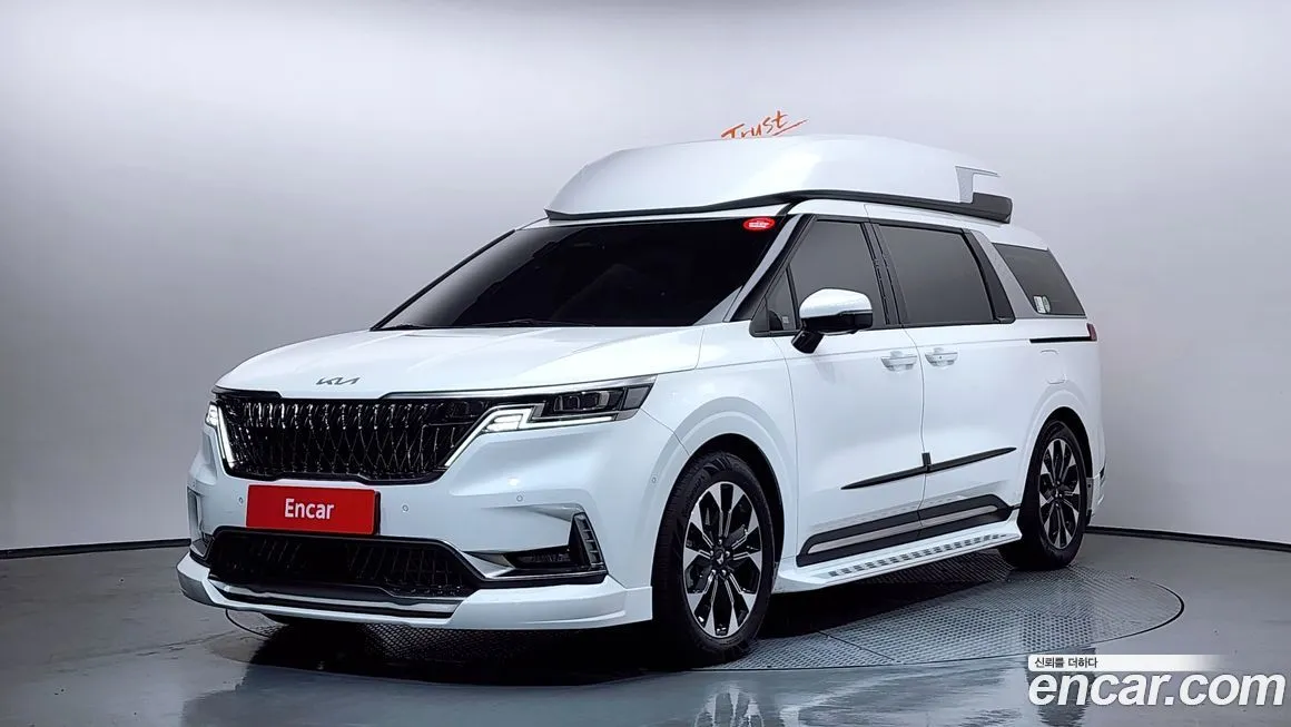 Kia Carnival — фото 1
