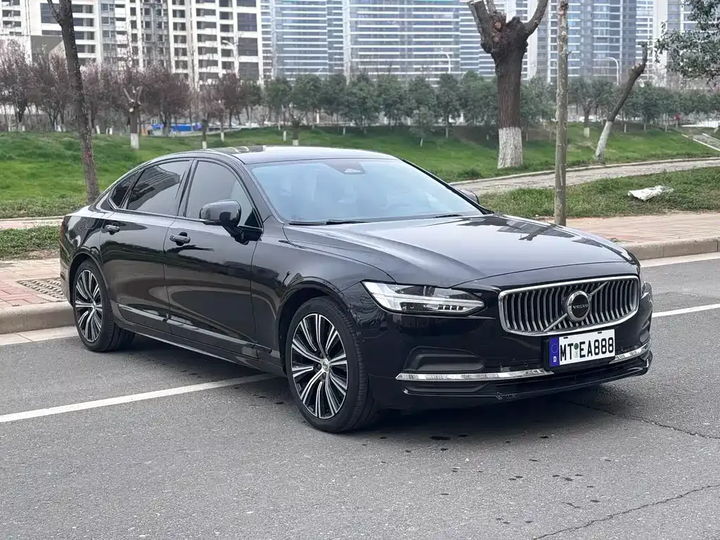 Volvo S90 — фото 8