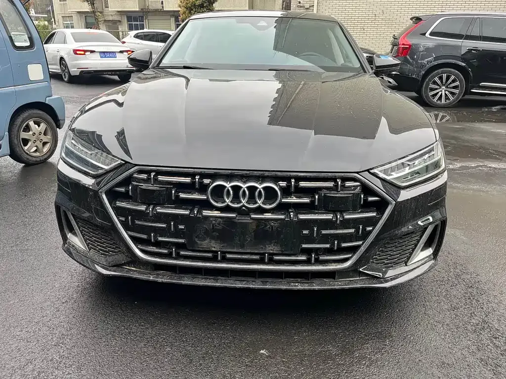 Audi A7L 2022 из CN, фото 8