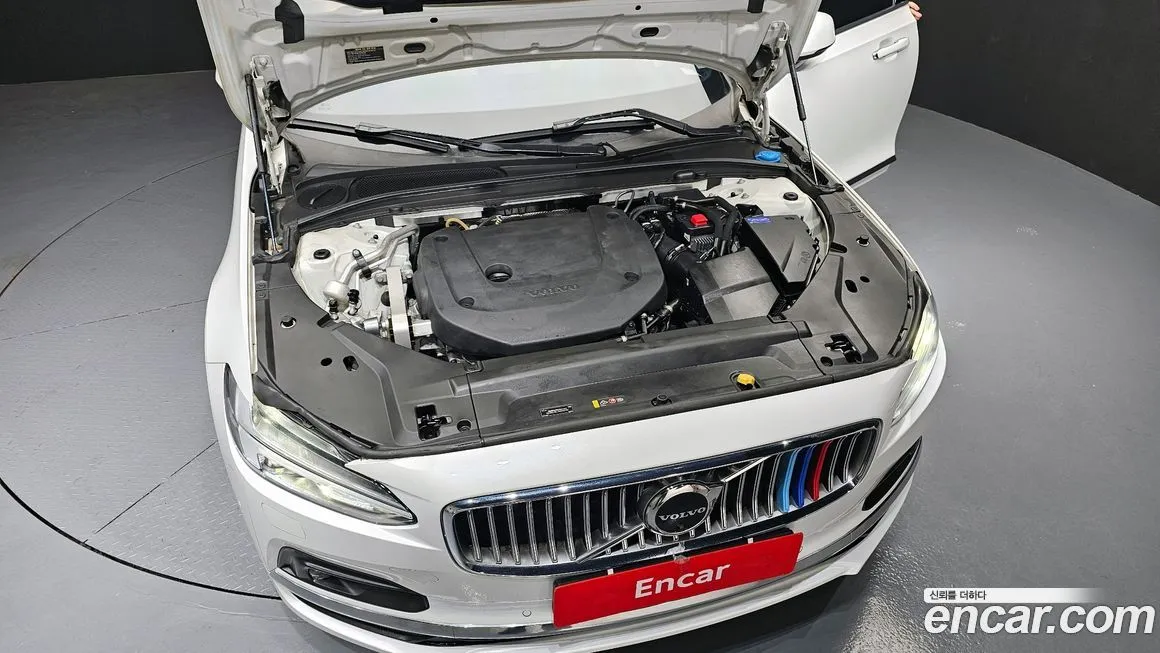 Volvo S90 2021 из KR, фото 3