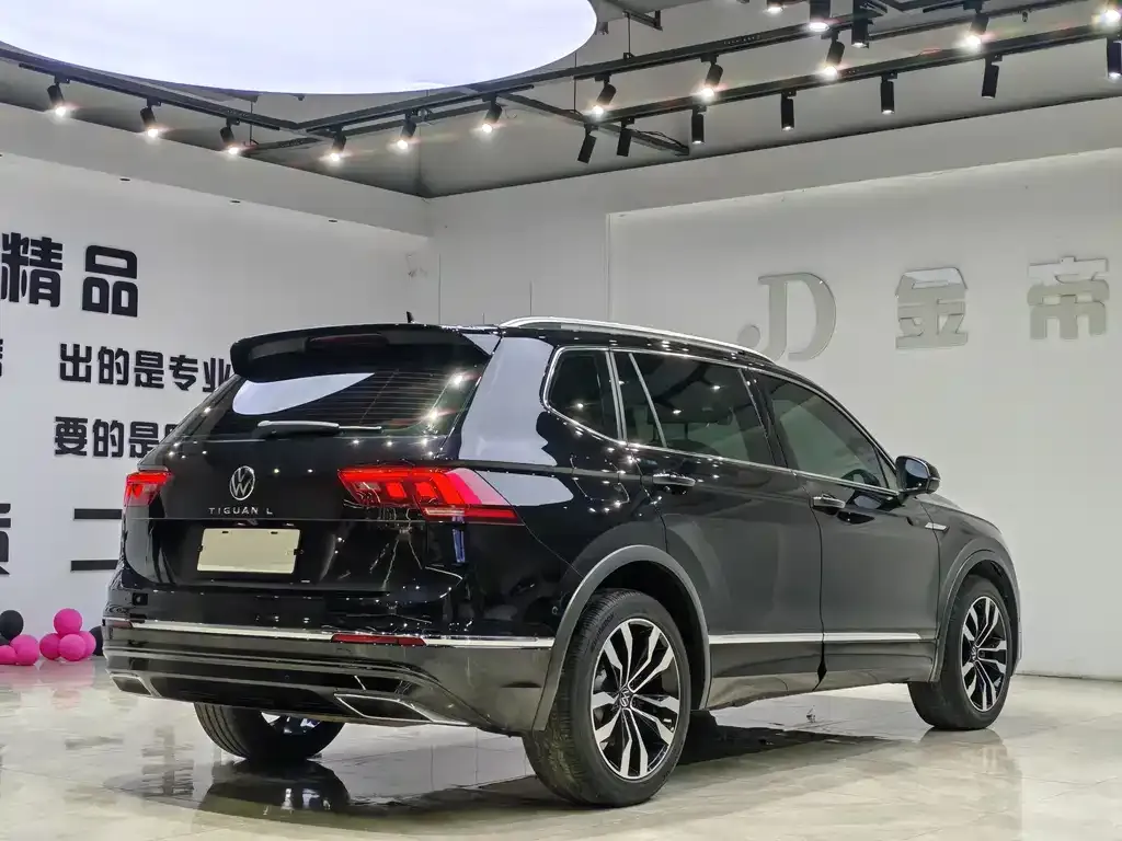 Volkswagen Tiguan L 2021 из CN, фото 9