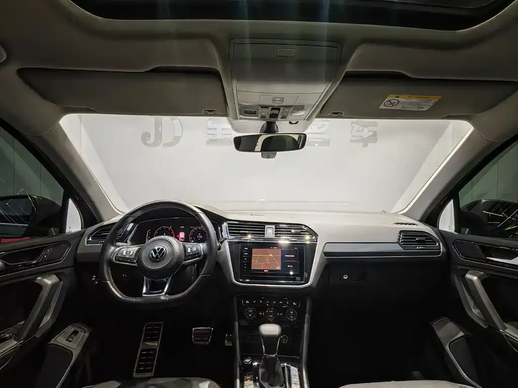 Volkswagen Tiguan L 2021 из CN, фото 8
