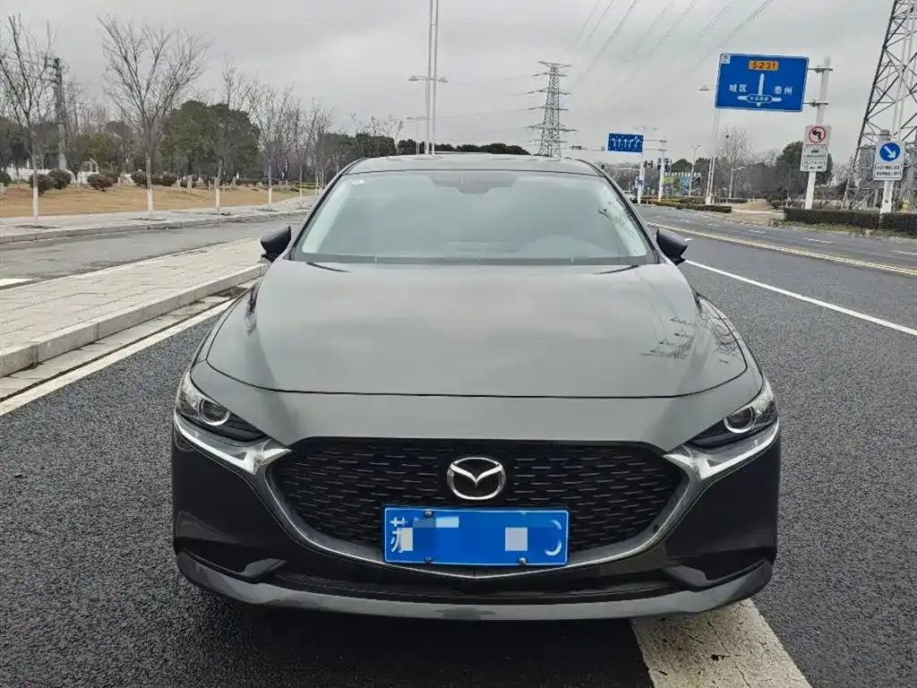 Mazda 3 Axela 2024 из CN, фото 3