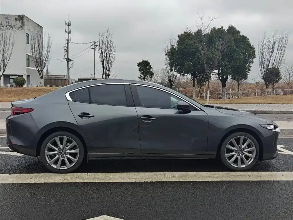 Mazda 3 Axela 2024 из CN, фото 8