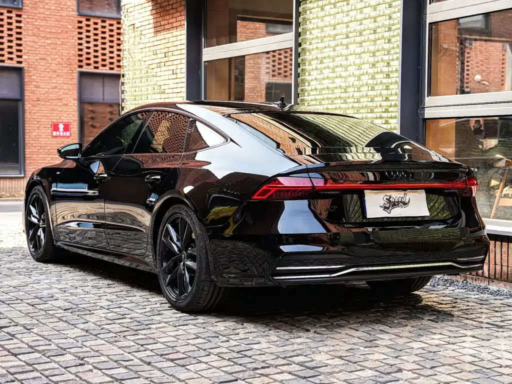 Audi A7 2021 из CN, фото 5