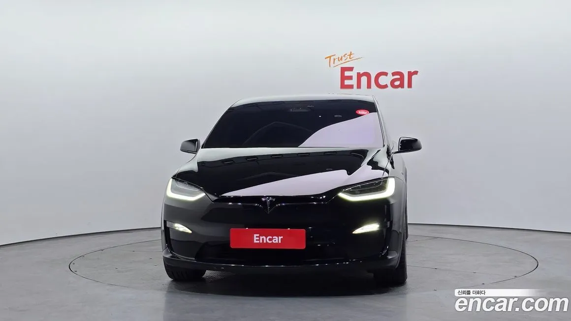 Tesla Model X 2023 из KR, фото 10