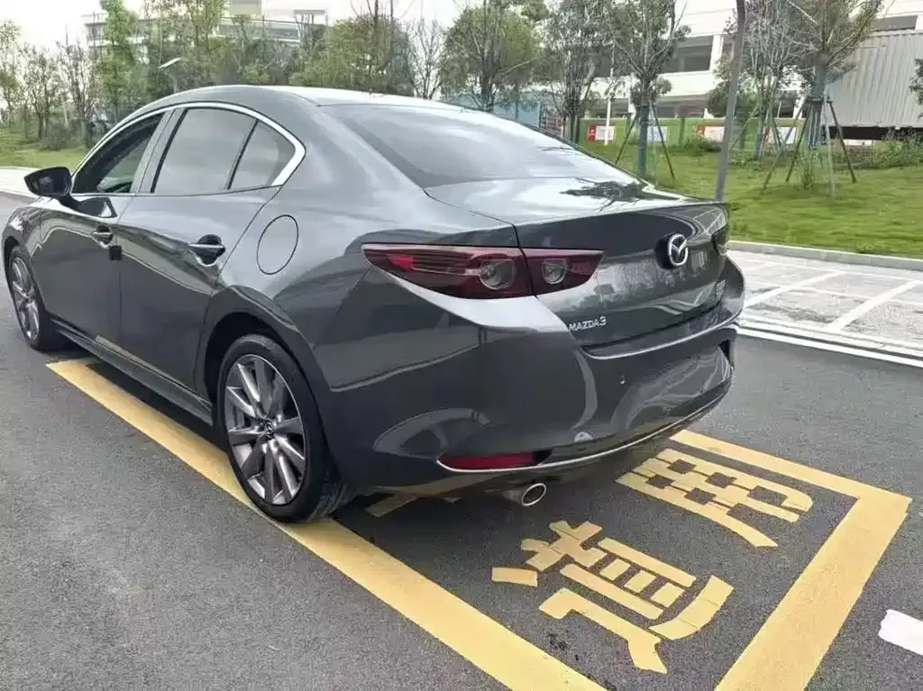 Mazda 3 Axela 2022 из CN, фото 5