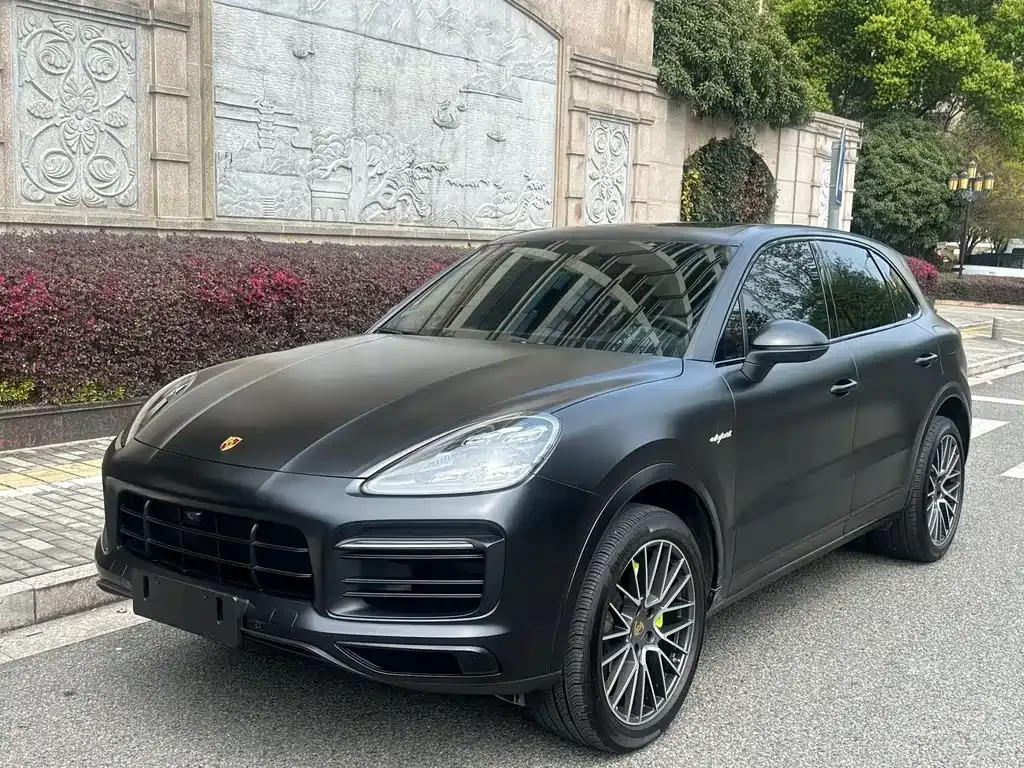 Porsche Cayenne Hybrid 2022 из CN, фото 1