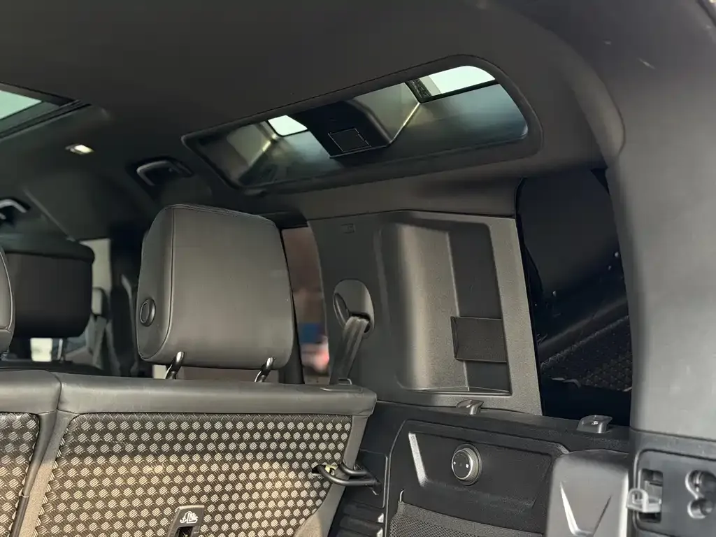 Land Rover Defender 2024 из CN, фото 9
