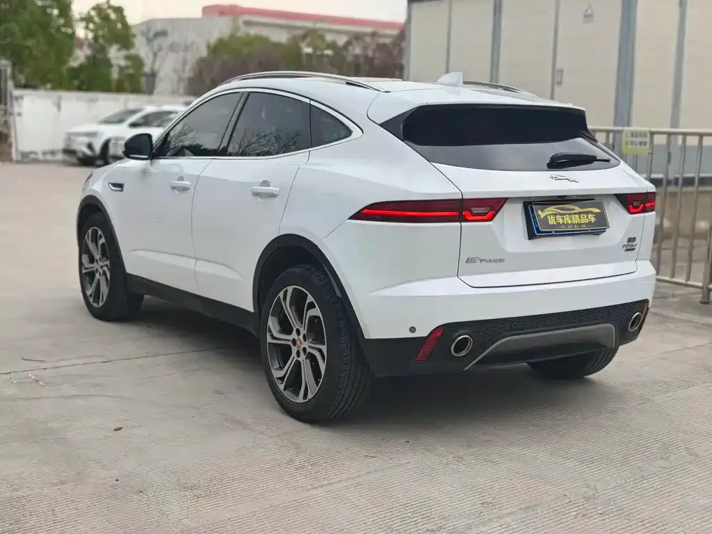 Jaguar E-PACE 2022 из CN, фото 9
