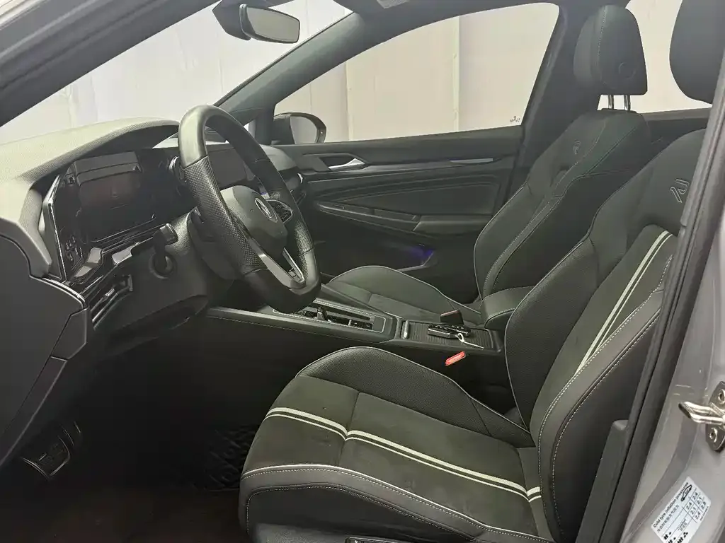 Volkswagen Golf 2021 из CN, фото 7