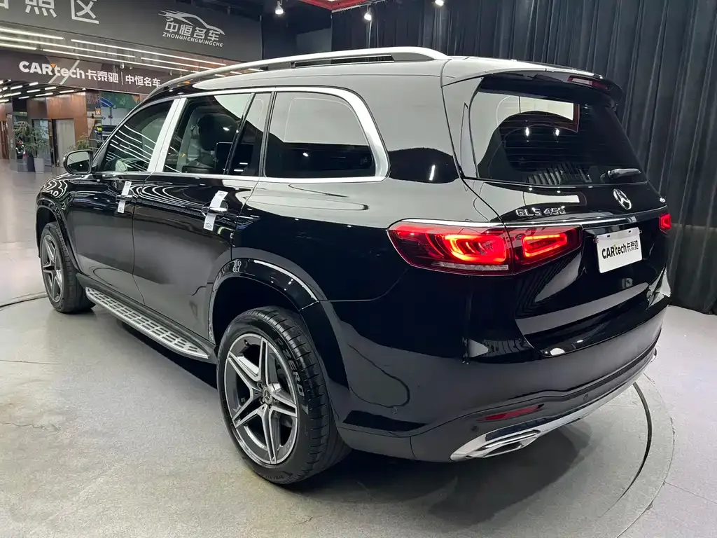 Mercedes-Benz GLS — фото 9