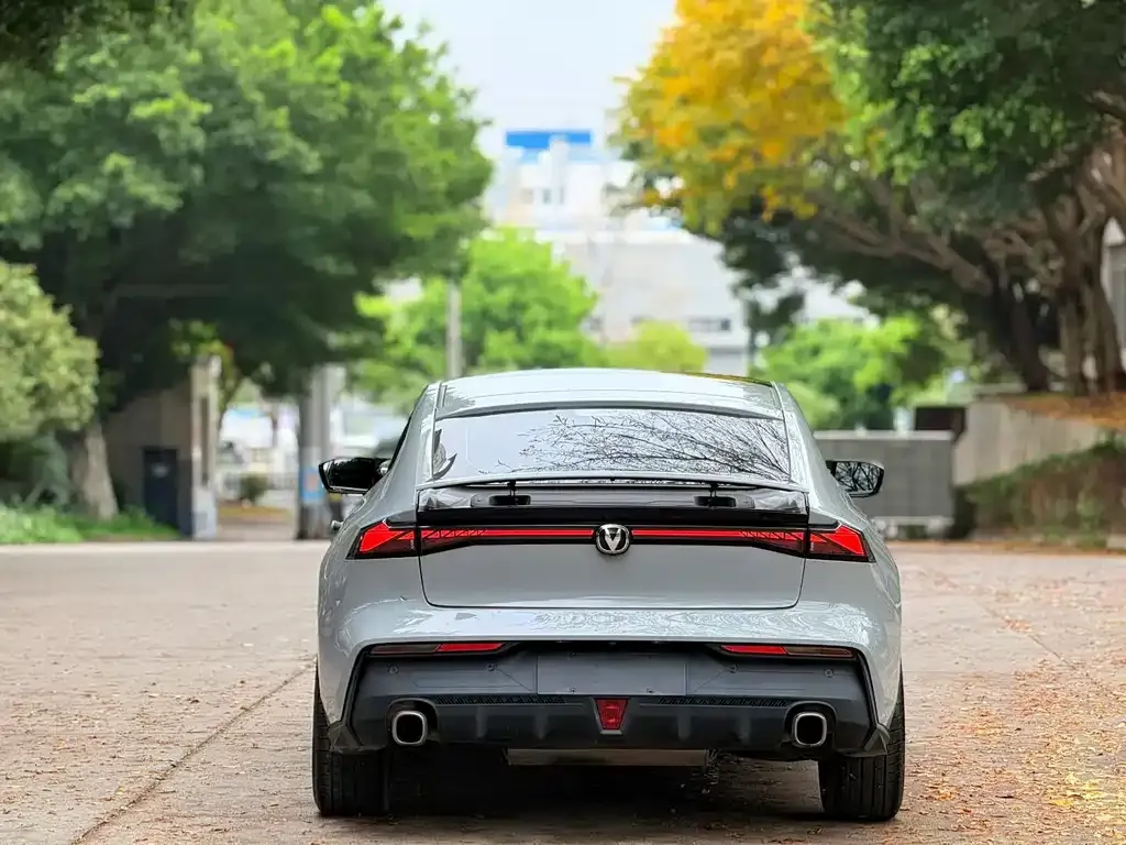Changan UNI-V 2023 из CN, фото 9