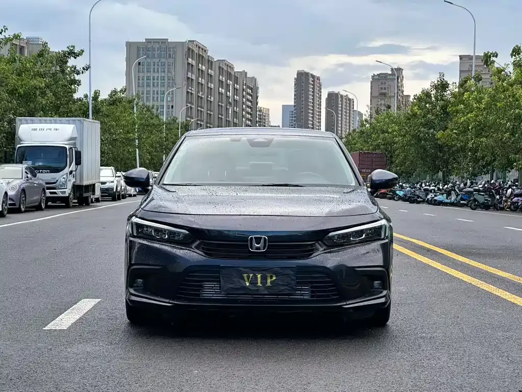 Honda Civic — фото 7