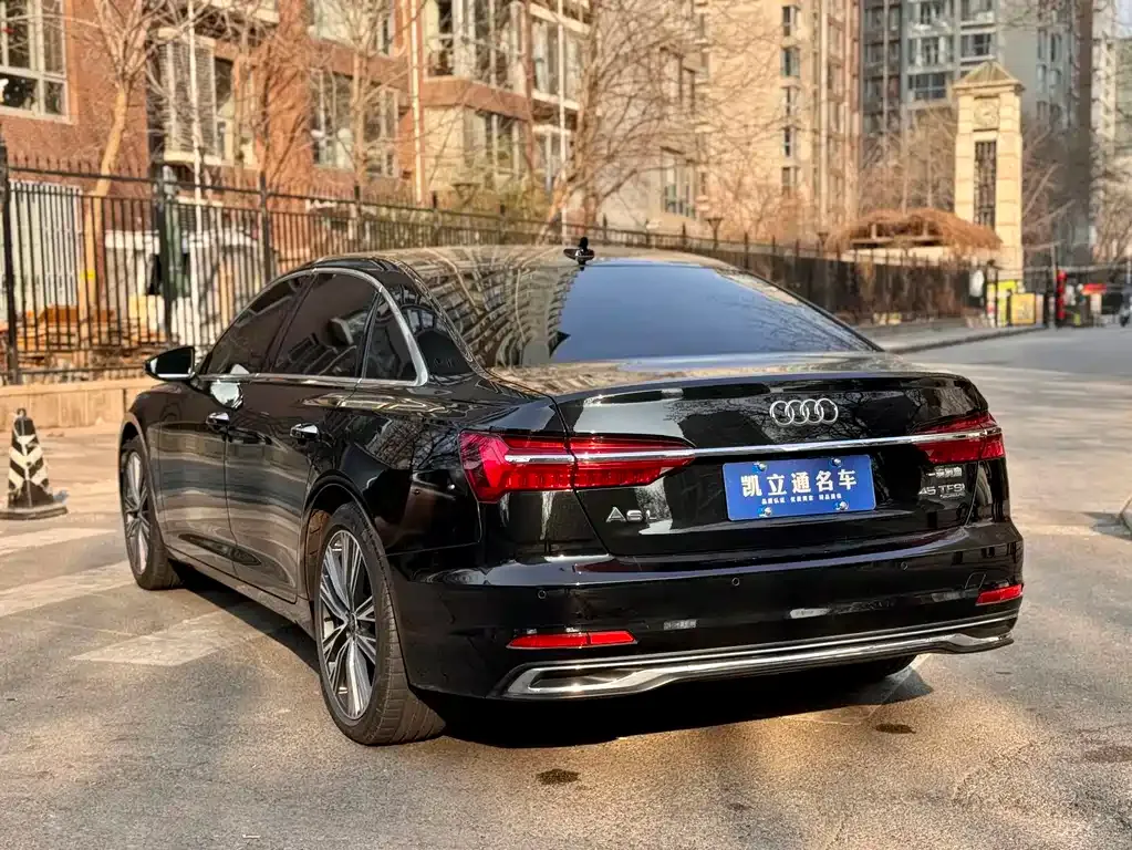 Audi A6L 2024 из CN, фото 9