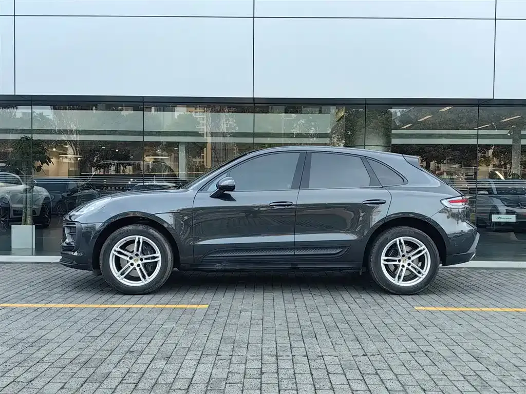 Porsche Macan 2024 из CN, фото 4