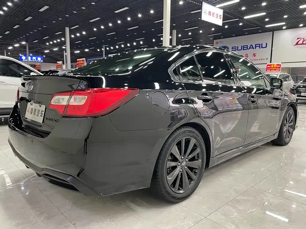 Subaru Legacy 2021 из CN, фото 8