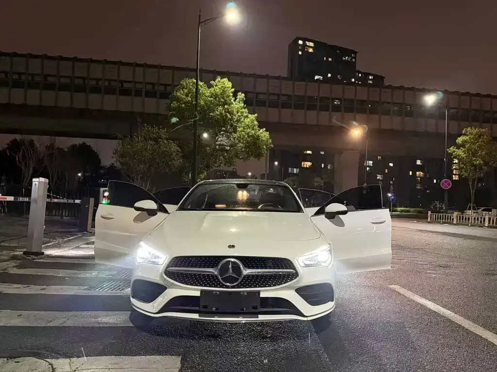 Mercedes-Benz CLA (Import)