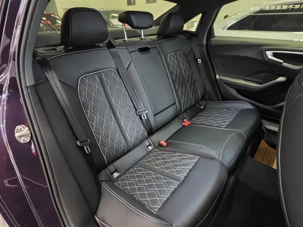 Audi A5L 2025 из CN, фото 7